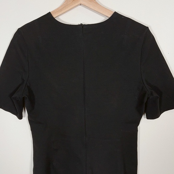 THEORY | BLACK COTTON PONTE FITTED SHELL - Picture 12 of 14